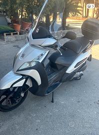 Peugeot Geopolis 300