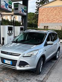Ford Kuga 2016