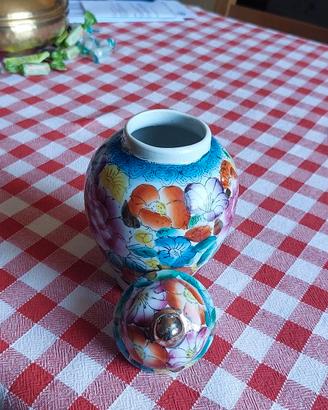 Vaso con coperchio in porcellana floreale vintage
