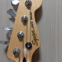 squier by fender jazz bass 4 corde