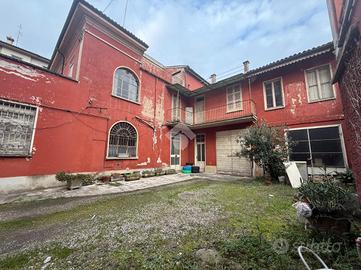 CASA INDIPENDENTE A STRADELLA