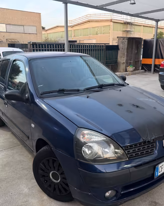 Renault Clio 1.2 benzina 43KW consumi bassi