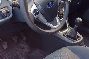 Ford Fiesta 1.4 ben/GPL motore da revisionare