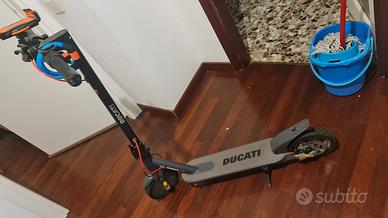 monopattino ducati 