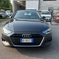 Audi A4 Avant 40 TDI S tronic Business