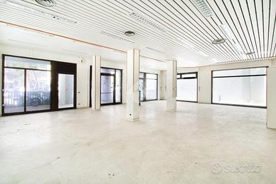 NEGOZIO A PORTO SANT'ELPIDIO