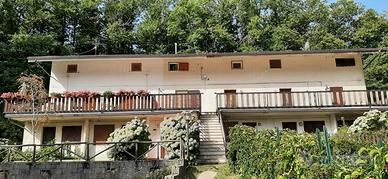 Villetta a schiera arredata