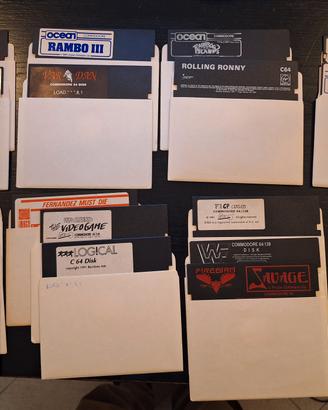 Lotto giochi Commodore rambo rainbow  simpson 