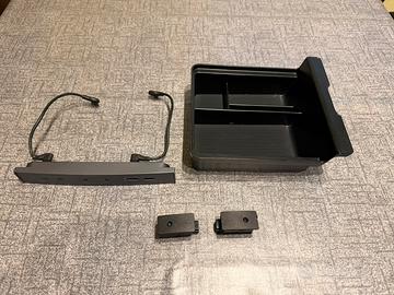 Accessori Tesla model Y ( non Juniper )