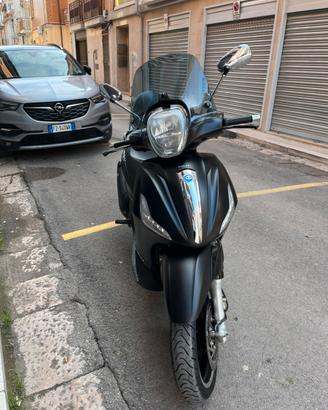 Piaggio beverly 350