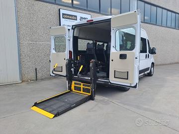 Fiat Ducato TRASPORTO DISABILI Tetto alto