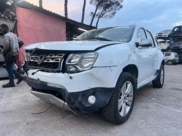 Ricambi Auto Dacia Duster 1.6 Benzina.