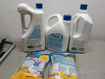 prodotti pulizia e igiene wc camper