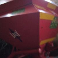 Spandiconcime LeLy 500 L