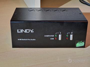 KVM Switch  Pro Audio DVI con audio e hub USB 2.0