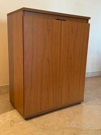 Scarpiera o mobiletto multiuso in legno