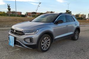 VOLKSWAGEN T-Roc 1.5 TSI ACT Life