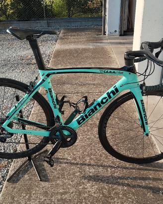 Bianchi Oltre XR4 Ultegra 