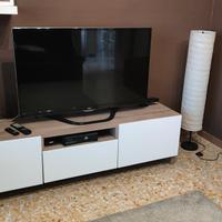 Arredi vari e complementi.