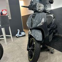 Piaggio Beverly 350 - 2012