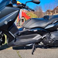 Yamaha xmax 400 iron max 
