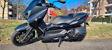Yamaha xmax 400 iron max 