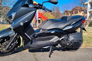 Yamaha xmax 400 iron max 