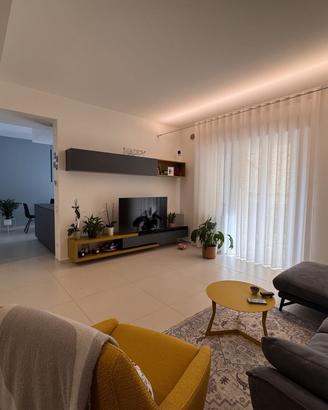 Moderno appartamento in zona Giardini