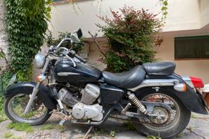 Honda Shadow 125 VT (2004)