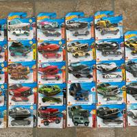 Lotto 32 veicoli Hot Wheels
