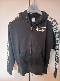 Tuta donna marca Champion nera con stelline