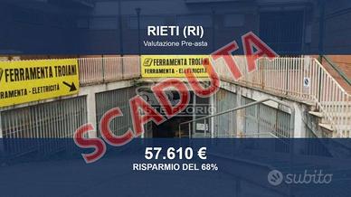 Immobile in asta di 370 m² con più di 5 locali a R