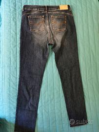 pantaloni da donna