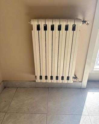 10 termosifoni in ghisa usati – varie misure