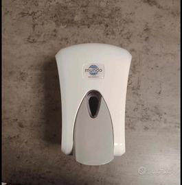 Dispenser per mani