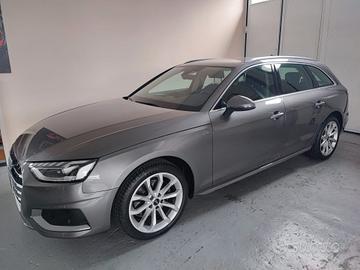 Audi A4 Avant 35 TDI/163 CV S tronic Business Spor