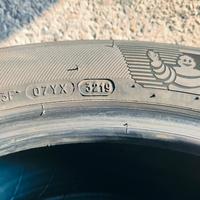 gomme quattro stagioni Michelin 215/55/17