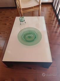 Tavolino da caffè moderno design – piano lucido e 