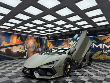 Lamborghini Revuelto 6.5 V12 (333)