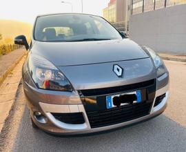Renault scenic Xmod 2012