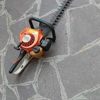 tagliasiepi a scoppio stihl HS 45