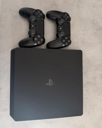 Ps4 slim 1Tb