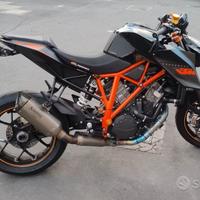 Ktm 1290 super duke r