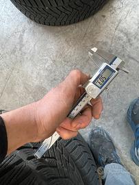 Pmeumatici invernali goodyear 225 50 r17