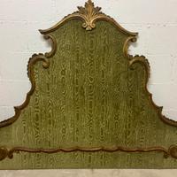 Testiera letto in legno intarsiato dorato