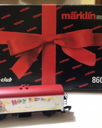 LOTTO Z08-MARKLIN MINICLUB SCALA Z - 2 CARRI PASSSEGGERI A TRE ASSI