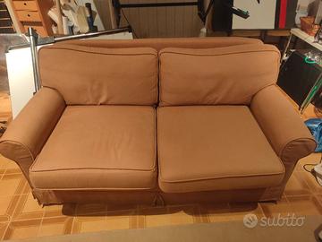 Divano letto marrone 
