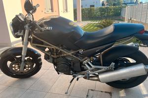 Ducati Monster 600 City Dark