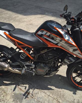 ktm duke 125