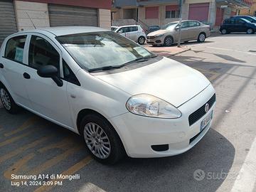 FIAT Grande Punto - 2013